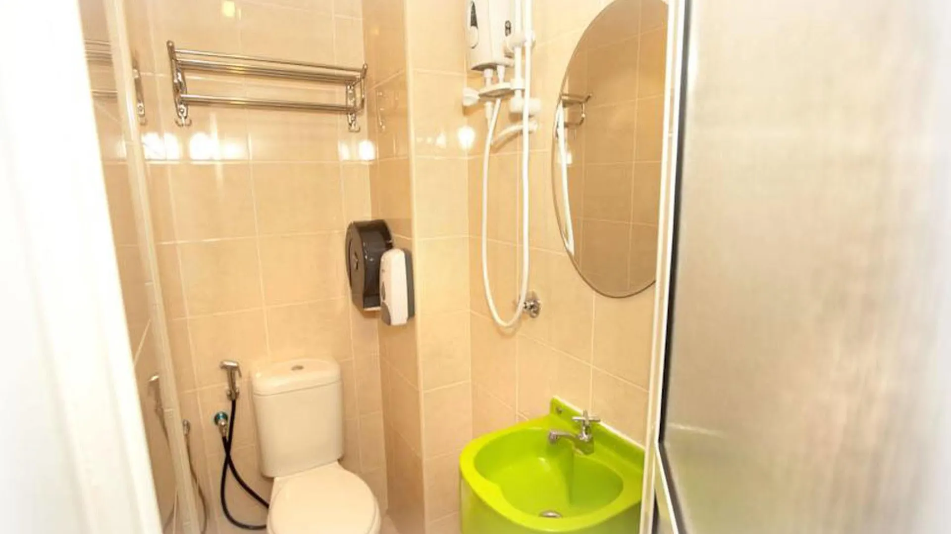 **  Apple Hotel Kuala Lumpur Malaysia
